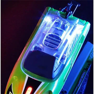 HXJRC HJ813 2.4G 4CH RC Boat ad alta velocità con luce LED capovolta e reset motoscafo 